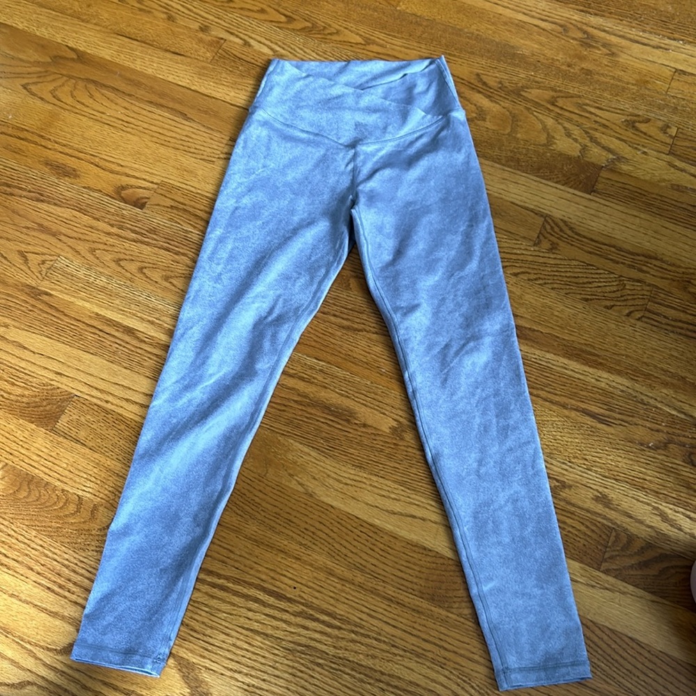 Aerie Light Silver Leggings, size M